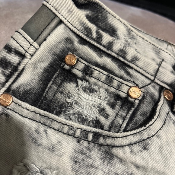 One Teaspoon Jean Shorts Bandits size 30 button fly low rise relaxed fit - Picture 11 of 12